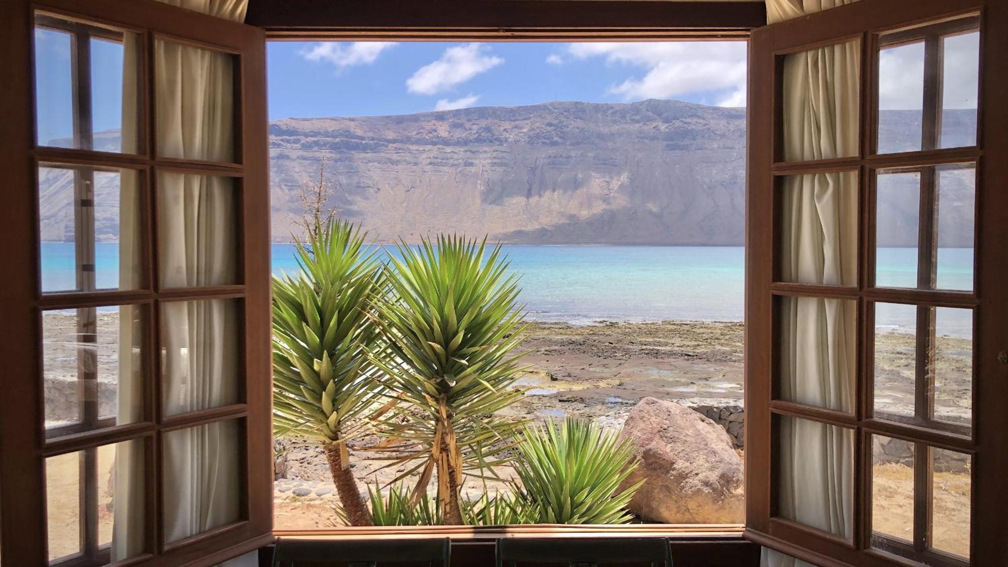 Flor De Cactus, La Graciosa Villa Caleta de Sebo Bagian luar foto